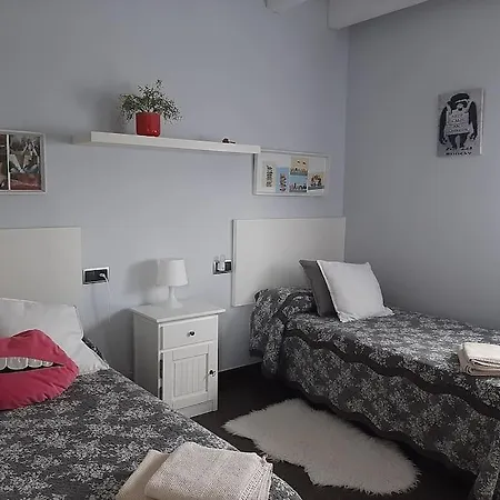 La Casina De Eva 펜션 코룬가